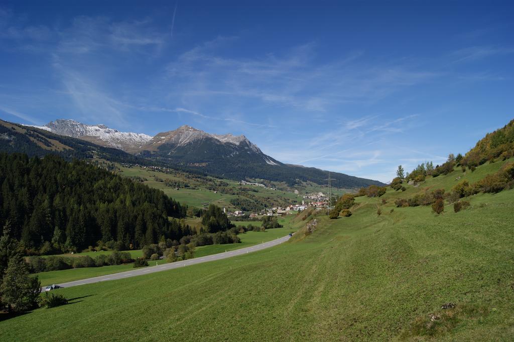 Апартаменты Cadras Tinzen Номер фото